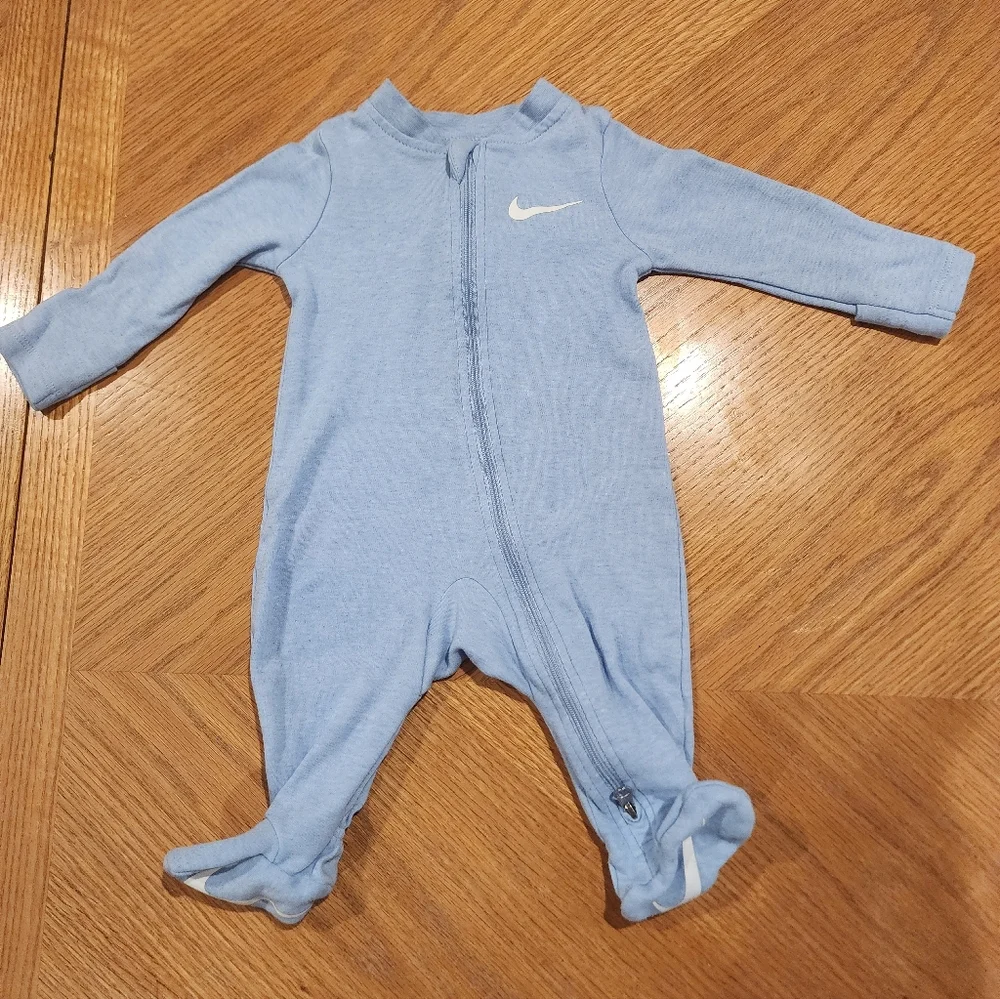 NIKE 4 Piece Bundle Blue/white Baby Boy Set, size 3M - Picture 5 of 8